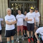 Imágenes de la participación de residentes de Llars Aspanias en la carrera, junto a Álex Roca.